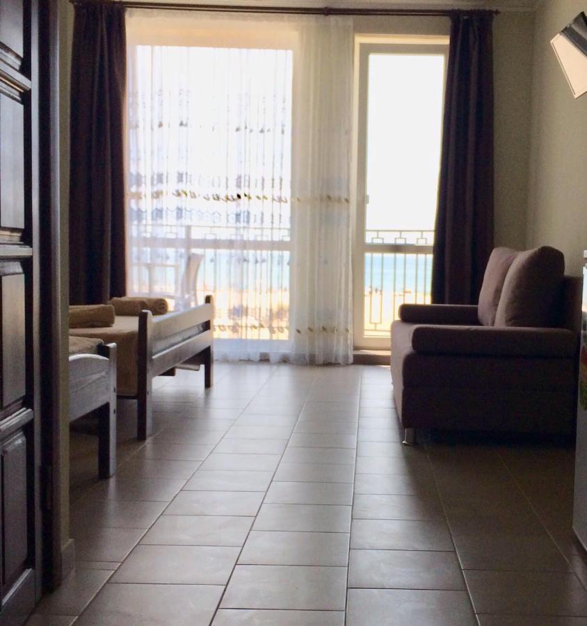 Hotel Golden Beach Zatoka Luaran gambar