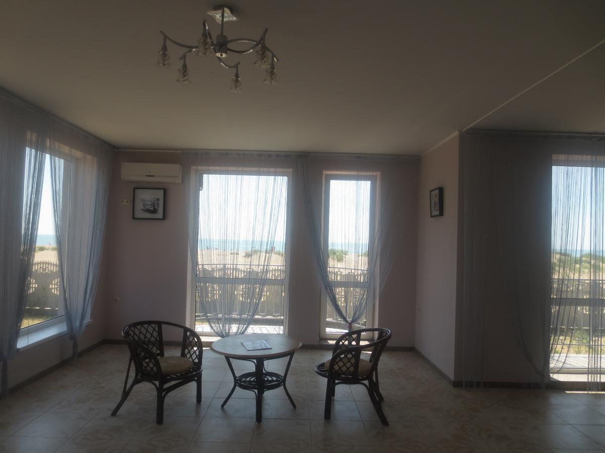 Hotel Golden Beach Zatoka Luaran gambar