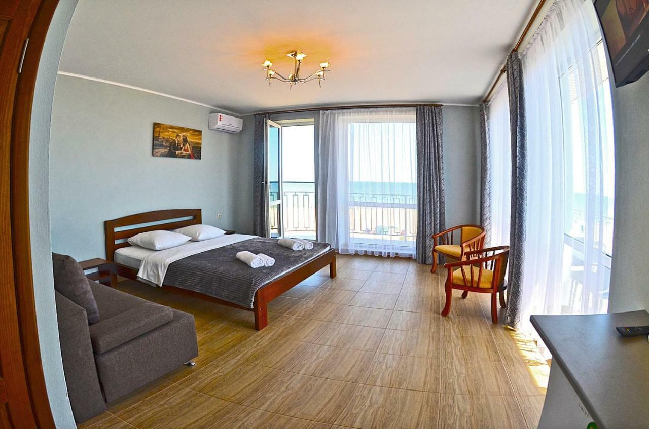 Hotel Golden Beach Zatoka Luaran gambar