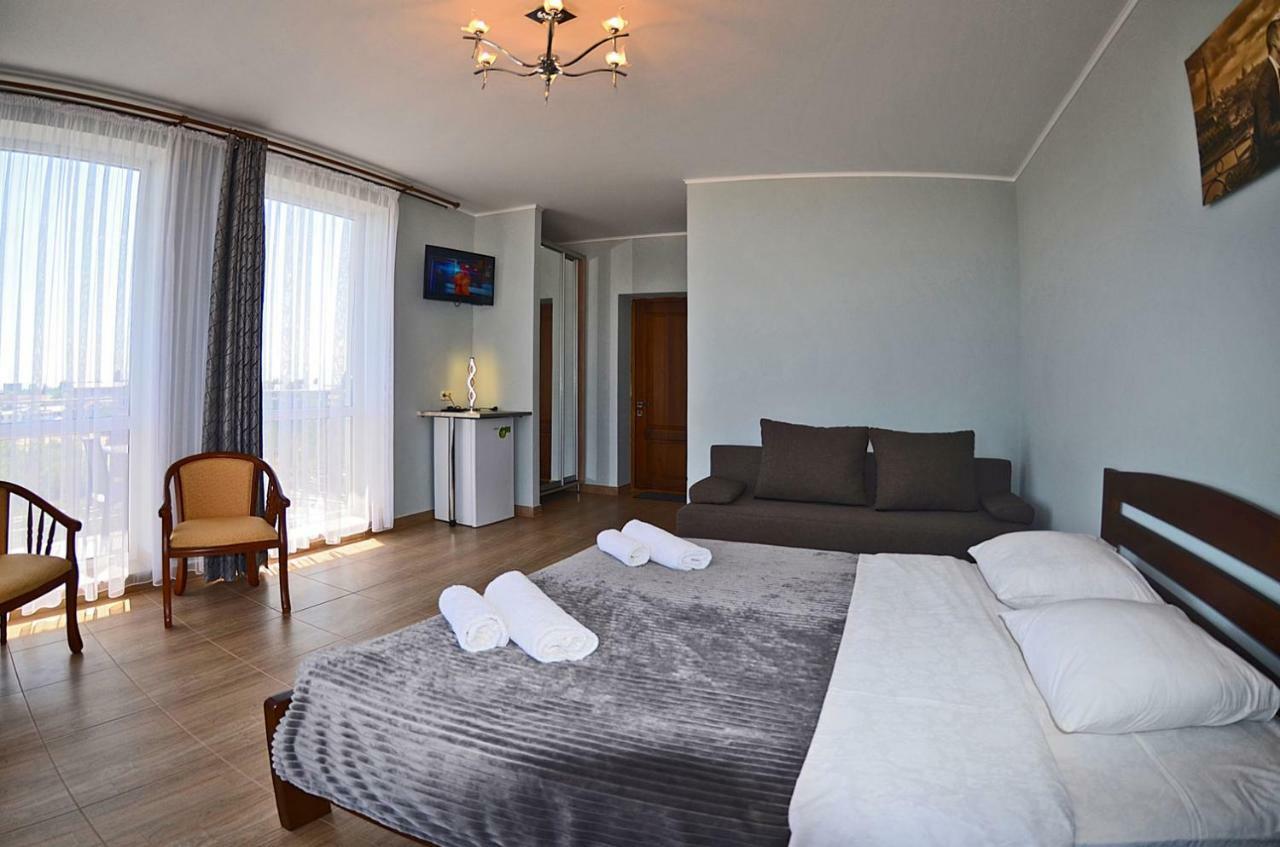 Hotel Golden Beach Zatoka Luaran gambar